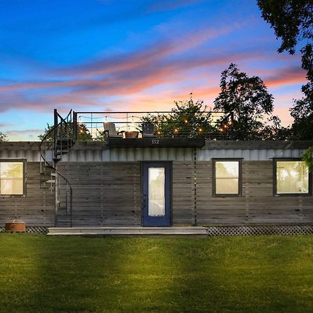The Woods- Container Tiny House 12 Min To Magnolia/Baylor/Downtown Villa Bellmead Екстериор снимка